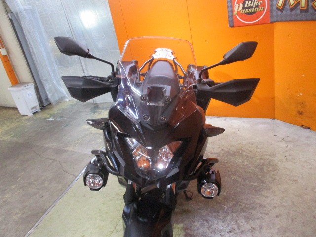 フロントから見てもこの通り状態グッド！ツアラーのこのフォグ付きのスタイリングはＴＨＥアドベンチャー！